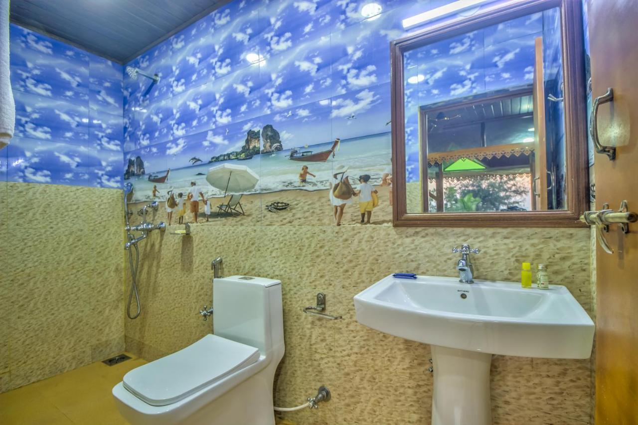 The Village Beach Resort Baga Exterior photo